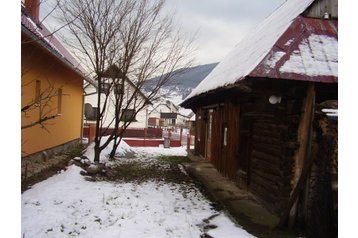 Slovensko Chata Liptovská Osada, Exteriér